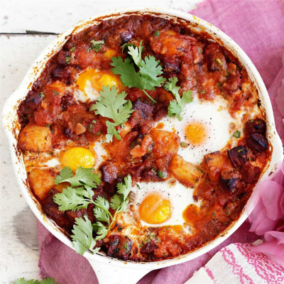 Spanish Eggs With Chorizo Recipe Woolworths   1104 Spanisheggswithchorizopotatoetomato