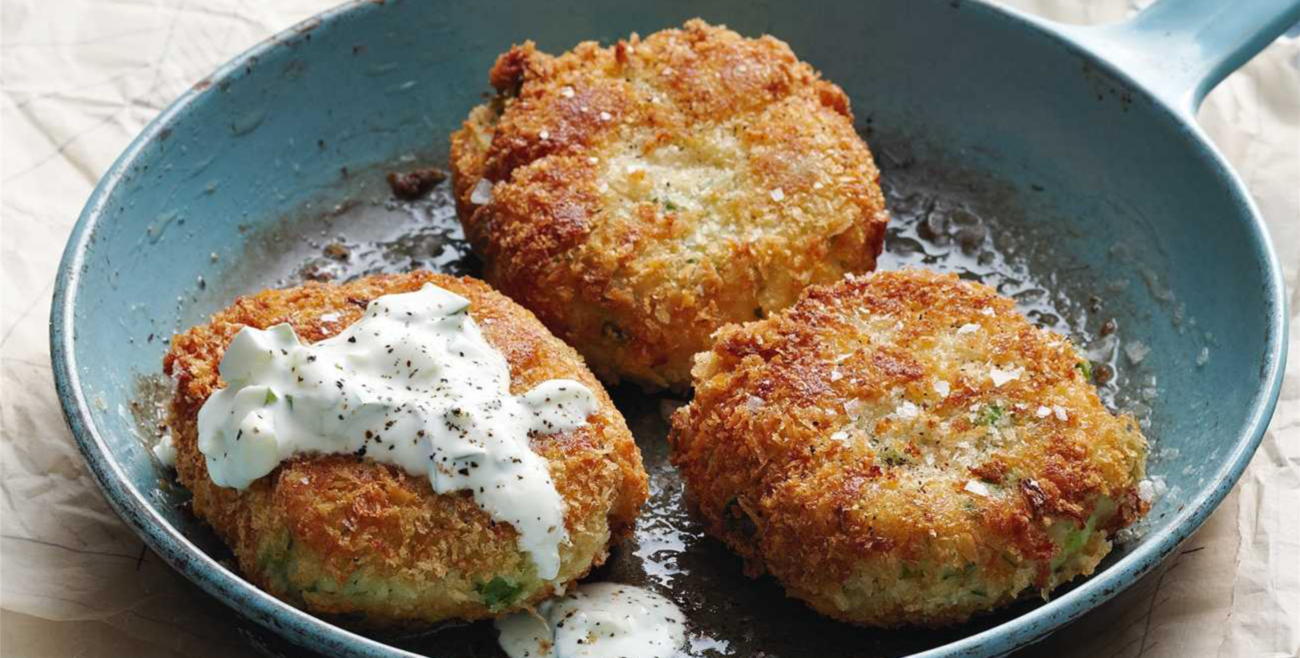 Smoked Fish Cakes With Yoghurt Sauce Recipe Woolworths