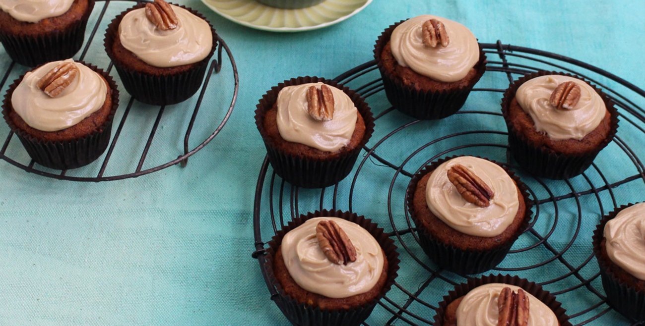 Cupcake with Sticky Date & Caramel Frosting Recipe Woolworths