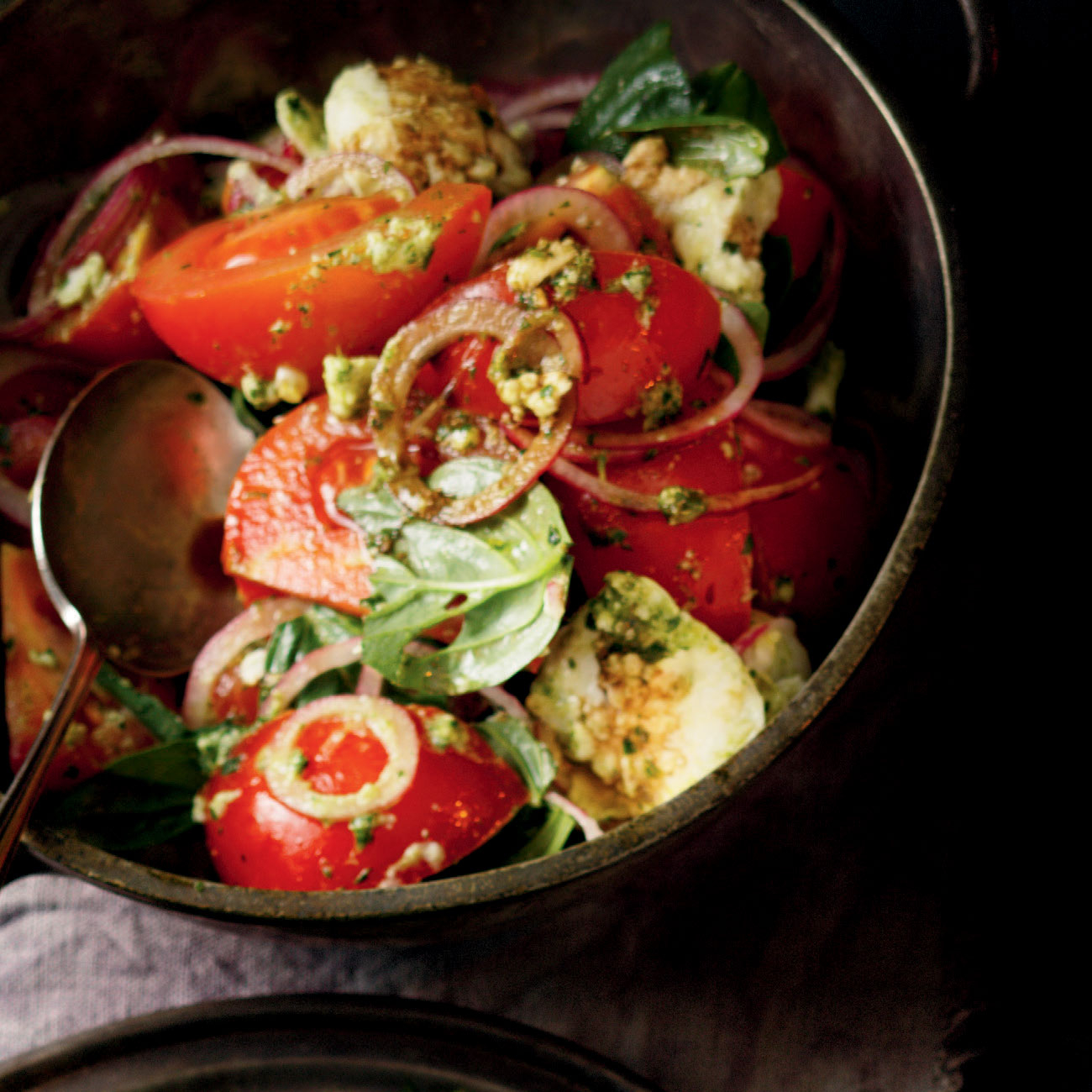 Tomato & Mozarella Salad With Basil Oil Dressing Recipe Woolworths
