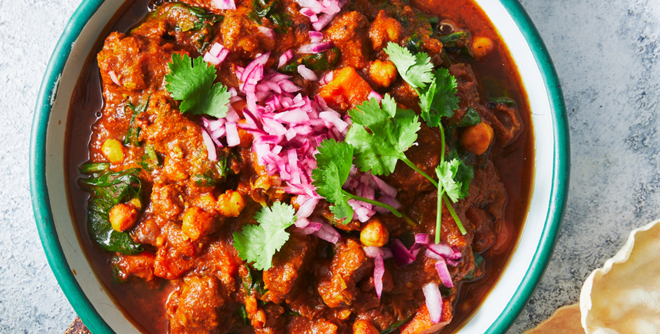 Beef & Chickpea Curry Recipe | Woolworths